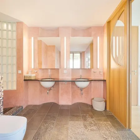 Holiday home Penthouse With 4bedr Sauna And Parking *