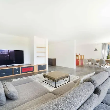 Penthouse With 4bedr Sauna And Parking